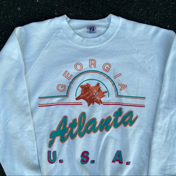 Vintage Atlanta Crewneck Puff Print - Picture 2 of 4